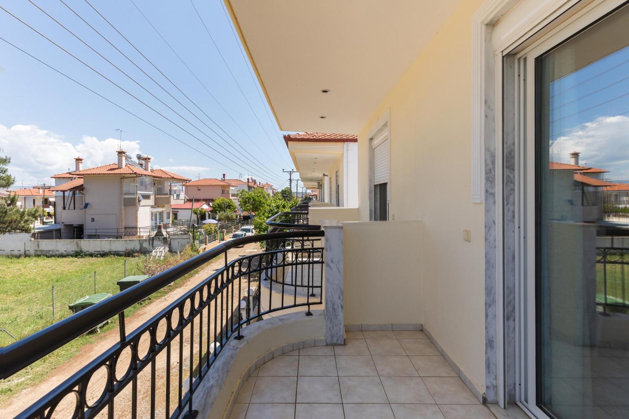 Alexandra'S Maisonette. Paralía Dionysíou Eksteriør bilde