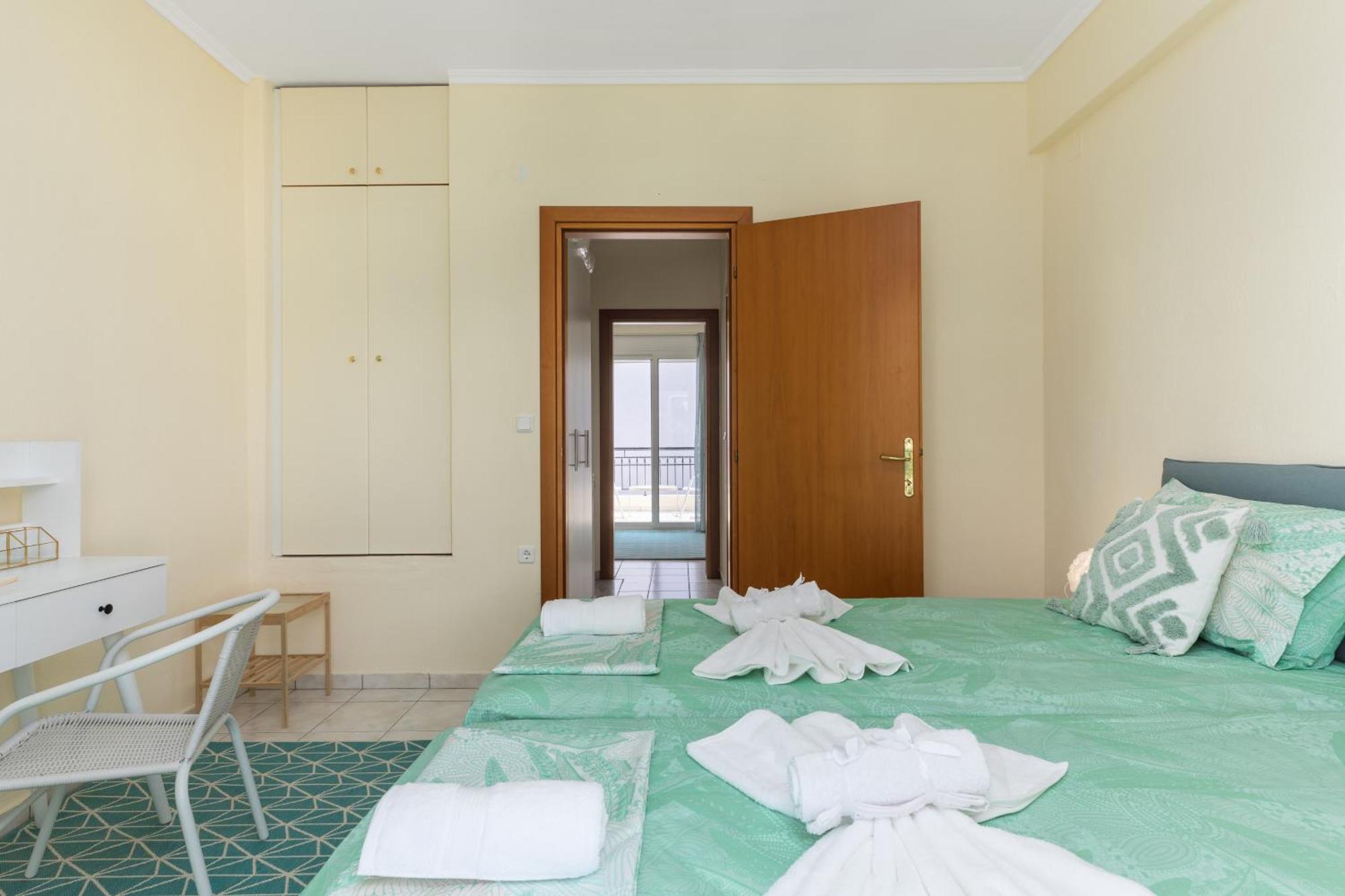 Alexandra'S Maisonette. Paralía Dionysíou Eksteriør bilde